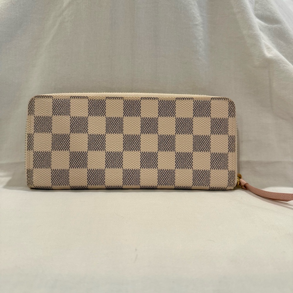 Louis Vuitton Clémence Wallet - Picture 2 of 4